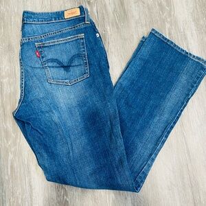 Levi's Women's Straight Leg Blue Jeans sz 10